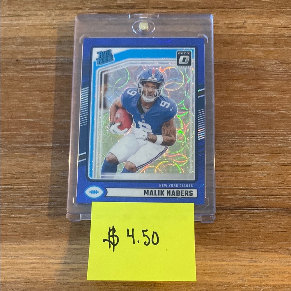 Assorted Sports Trading Cards - Picture 13 of 14